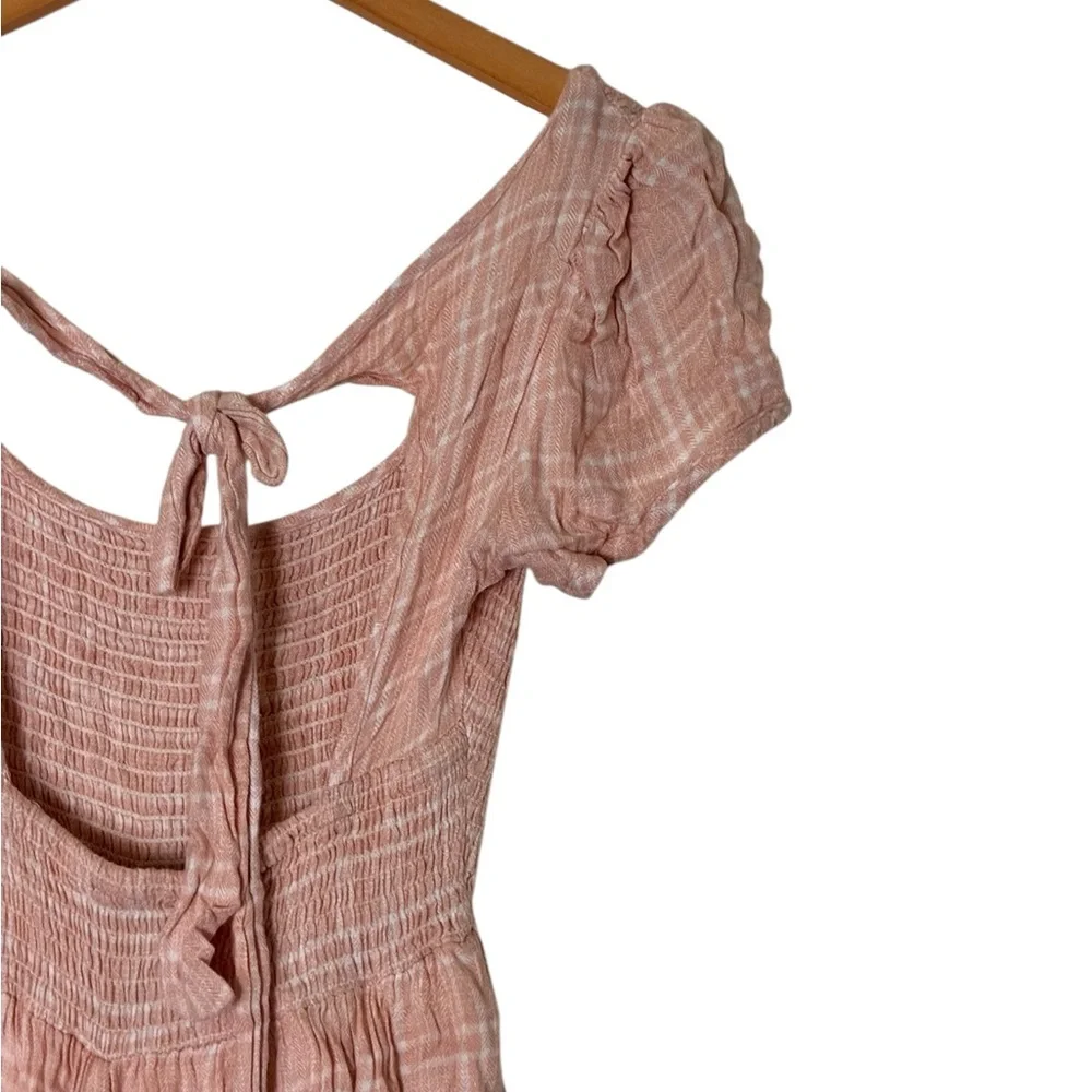 Forever 21 | Summer cutout back tie short sleeve rayon printed romper shorts